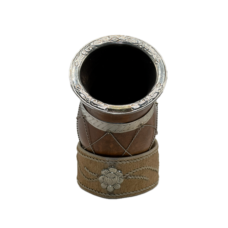 Cuia Bago de touro em Alpaca