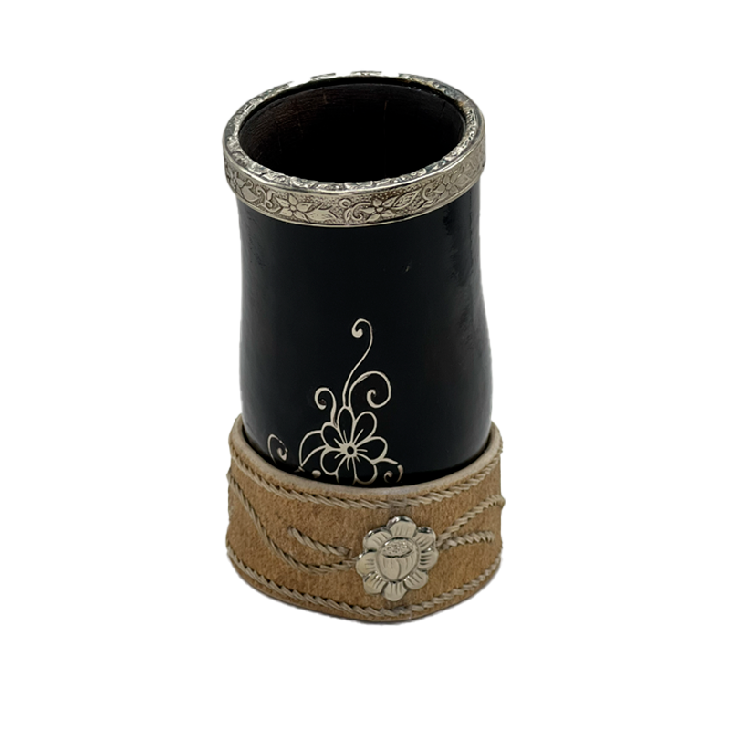 Cuia bago de touro em alpaca